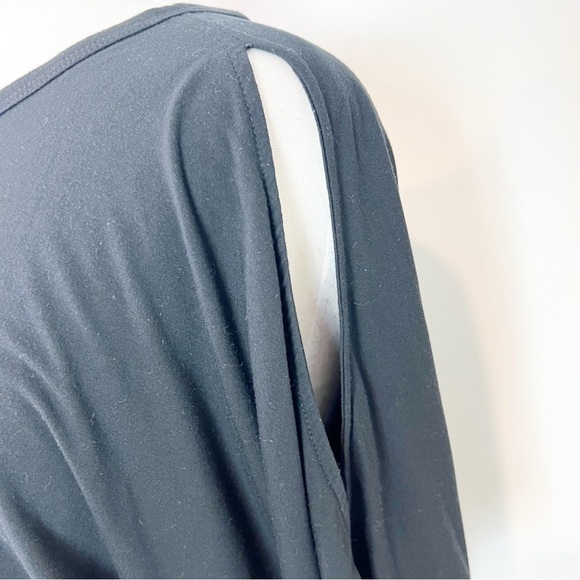 LNA REVOLVE BLACK COLD SHOULDER DOLAMN SLEEVE SHIRT WOMENS 
SZ SMALL - Picture 3 of 6